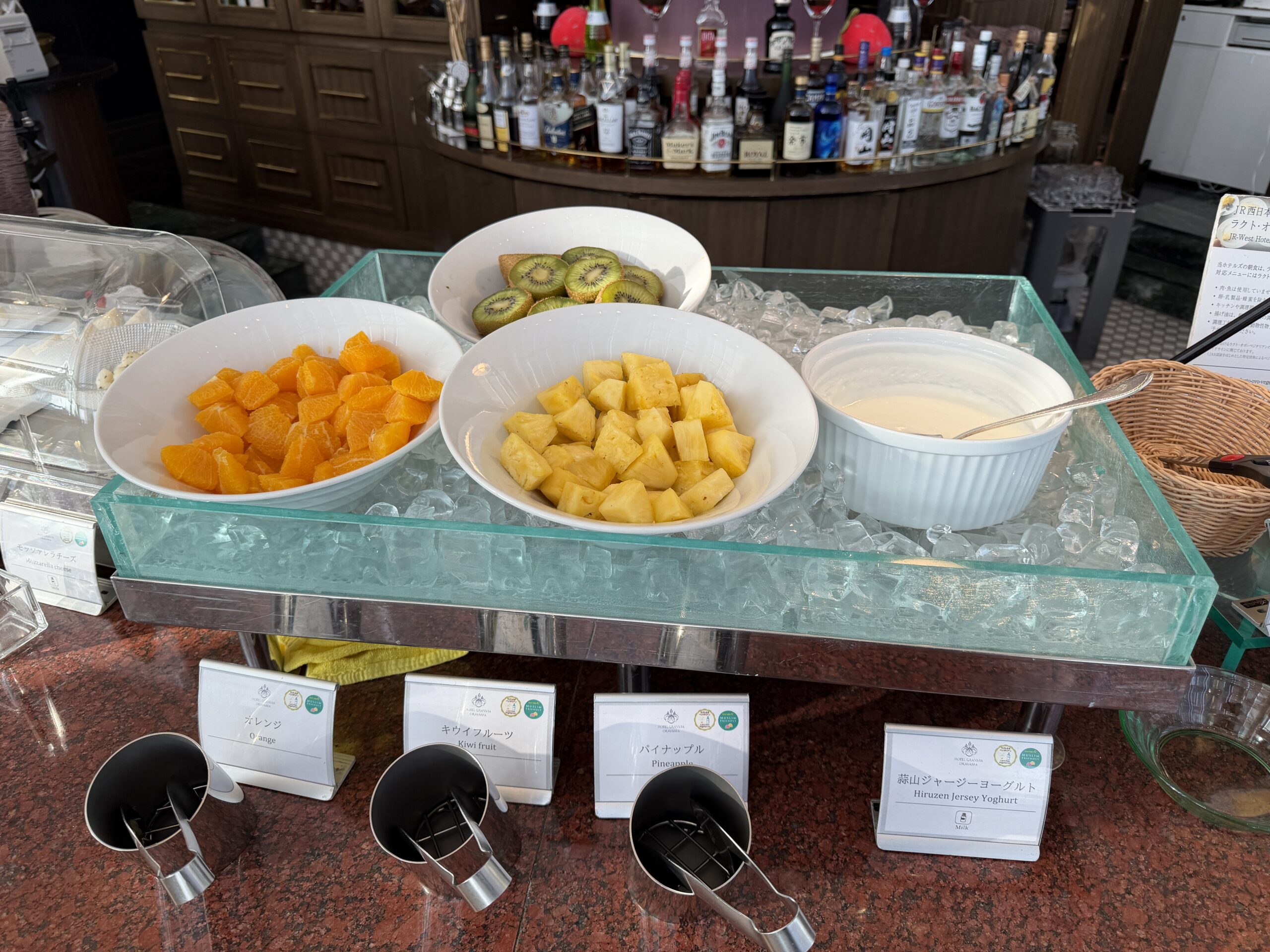 朝食ビュッフェ1